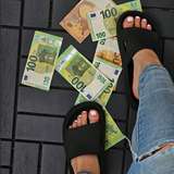 ella_is_here from onlyfans